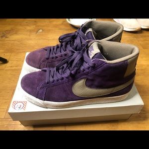 Nike SB Blazers Purple Sz 10.5 Men’s Vintage Suede